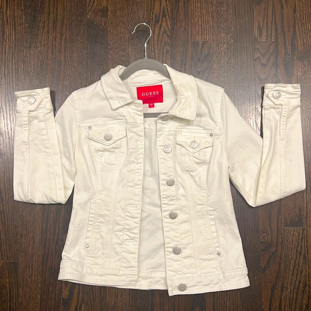 NWOT GUESS white jean jacket